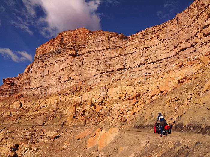 No.56 – USA – Utah – Adventure Among Gigantic Rock Formations