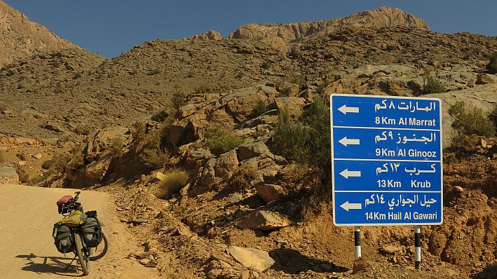 No.14 – Oman – beautiful scenery, friendly people  Pushbikegirl - Heike  Pirngruber - Solo female cyclist